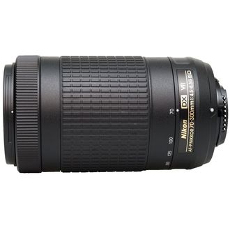 Objetiva Nikon AF-P DX 70-300mm F/4.5-6.3G ED VR