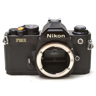 nikon fe slr